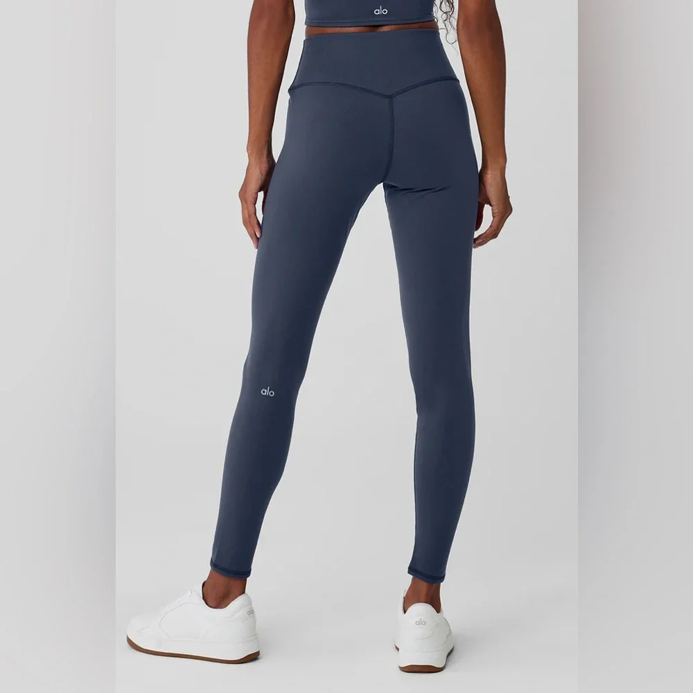 ALO YOGA Airbrush Winter Warm High-Waist Nocturne Legging